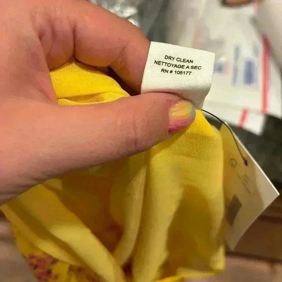 Ulla Johnson One Sleeve Yellow Silk and Cotton Blouse Size 8 - Picture 6 of 6